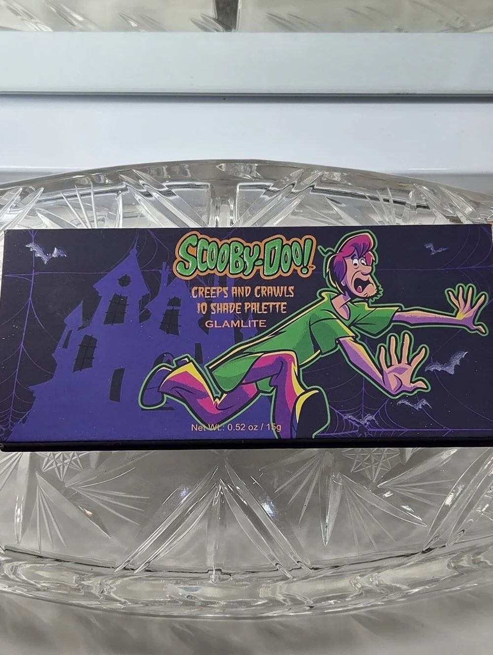 GLAMLITE X SCOOBY-DOO CREEPS AND CRAWLS 10 SHADE EYESHADOW PALETTE
